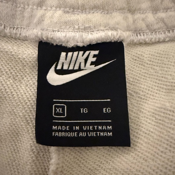 Nike Sportswear Joggers Cream White Navy Stripe Sweatpants XL Streetwear - Picture 9 of 9